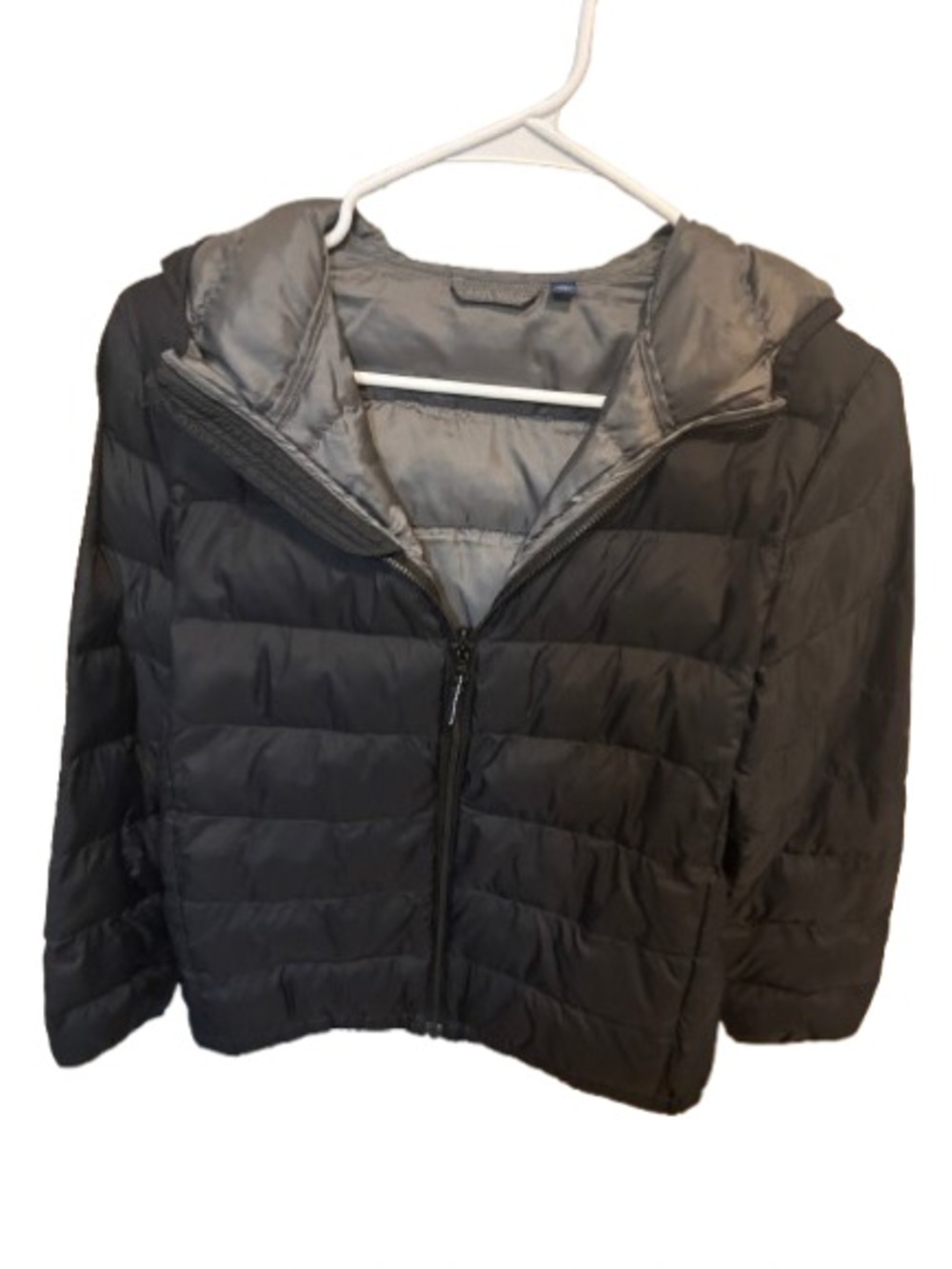 Unisex Uniqlo Lightweight Black Puffer Jacket with Hood